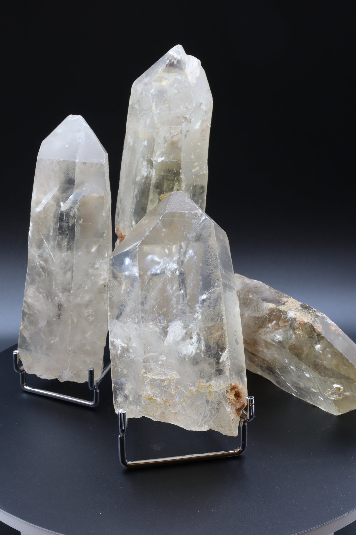 四柱白水晶陣 (Sacred Four-Pillar Clear Quartz Resonance Grid)