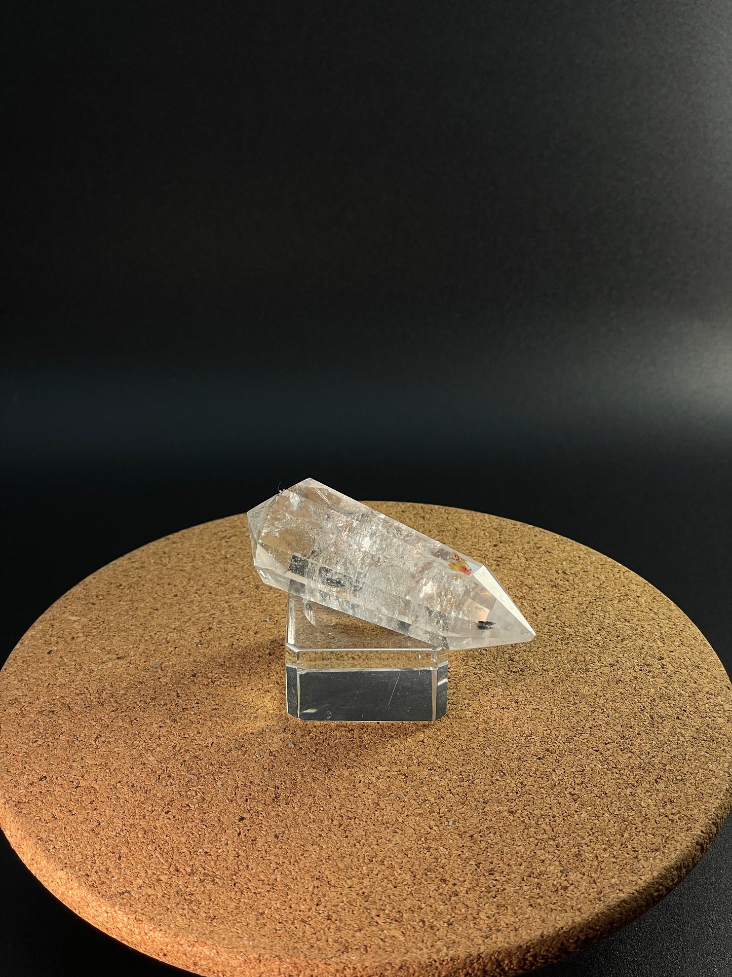 雙尖水晶彩虹柱 Double-Terminated Rainbow Quartz